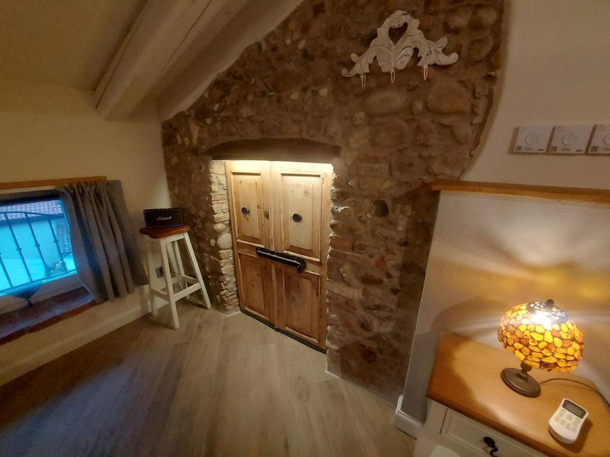 סונה B&B Corte Colli Antichi מראה חיצוני תמונה